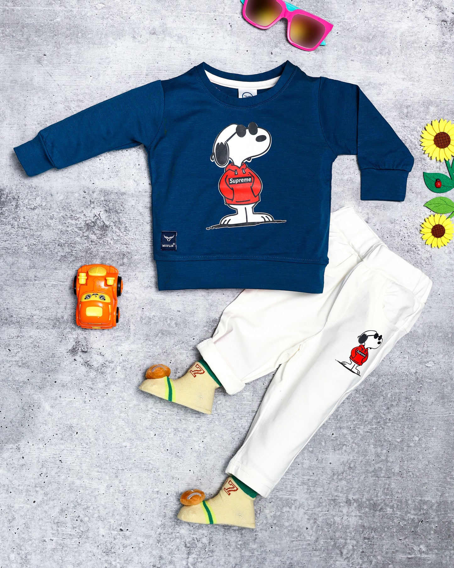 Boy's  Set of Blue T-shirt and White Pants with Snoopy Print